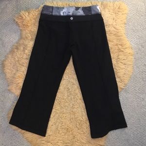 🌸1 HOUR SALE🌸 lululemon cropped pants!